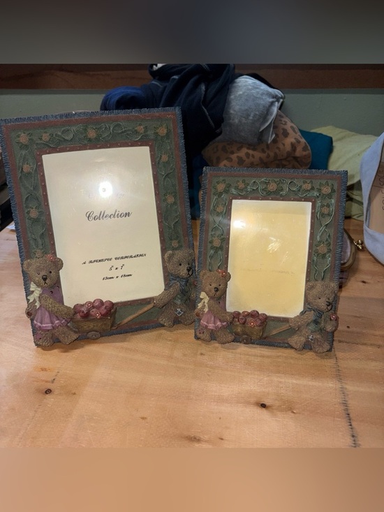 Other - Vintage-Inspired Green Bear Photo Frame (Set of 2)